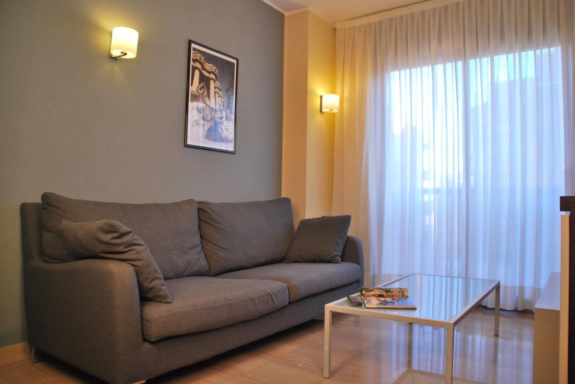 Apartaments Independencia Barcelona Ngoại thất bức ảnh